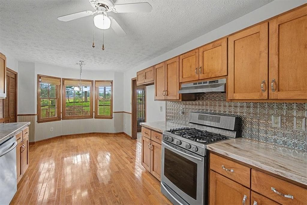 3 bedroom, 2 bathroom, 1,607 sq ft single family residence for sale at 382 Indian Lake Court, Hiram, GA 30141 — photo 10
