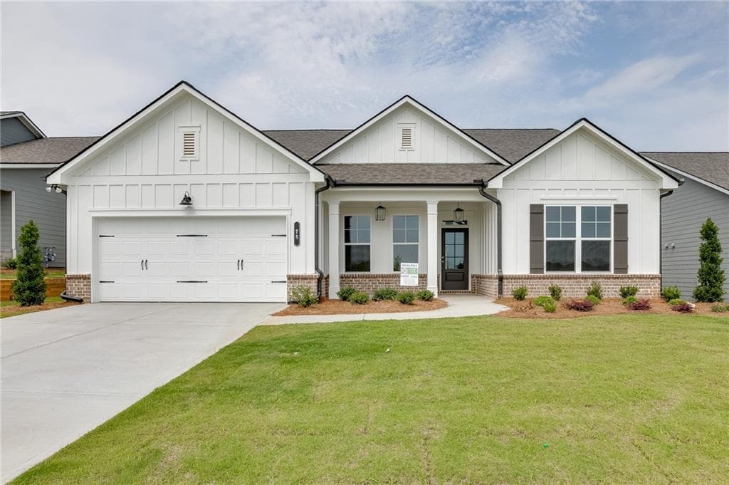 2 bedroom, 3 bathroom, 2,051 sq ft single family residence for sale at 75 Merwood Lane, Jefferson, GA 30549
