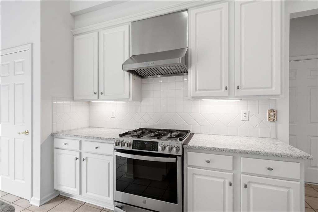 4 bedroom, 4 bathroom, 3,338 sq ft single family residence under contract at 4522 Springvale Circle, Atlanta, GA 30338 — photo 9