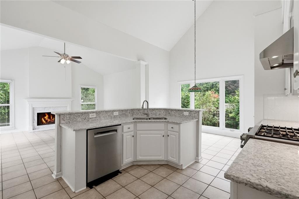 4 bedroom, 4 bathroom, 3,338 sq ft single family residence under contract at 4522 Springvale Circle, Atlanta, GA 30338 — photo 10