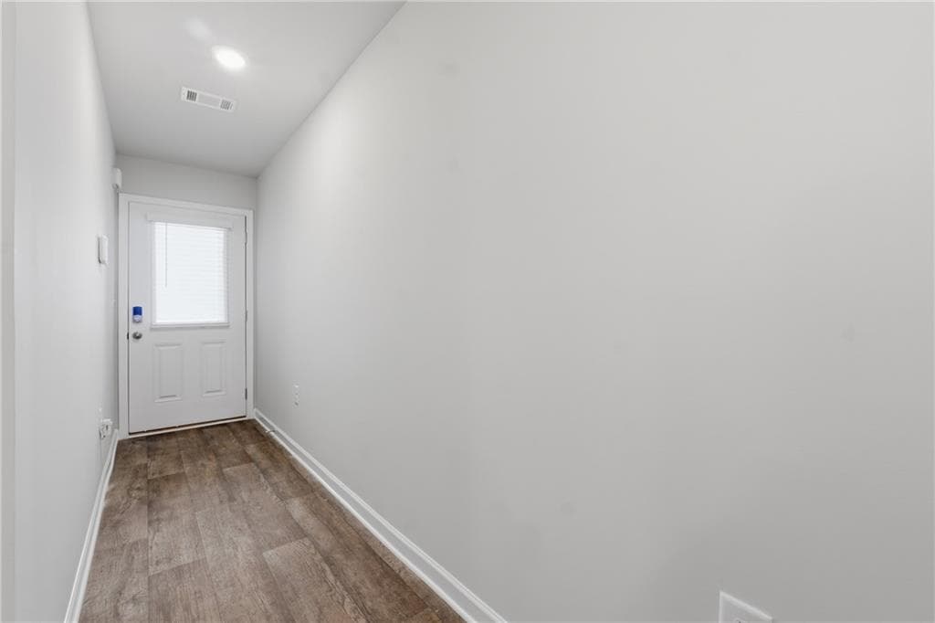 3 bedroom, 3 bathroom, 1,579 sq ft townhouse under contract at 206 Norchester Avenue, Hogansville, GA 30230 — photo 4