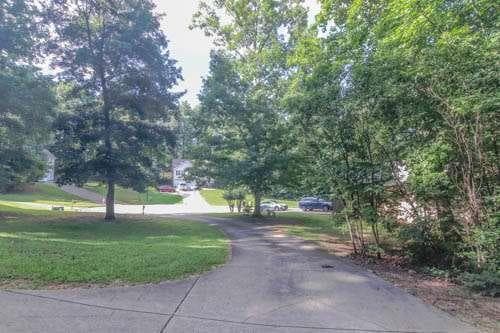 4 bedroom, 3 bathroom, 1,501 sq ft single family residence under contract at 6339 Magnolia Court, Douglasville, GA 30135 — photo 4