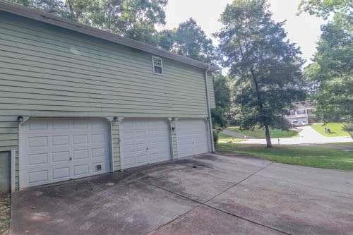 4 bedroom, 3 bathroom, 1,501 sq ft single family residence under contract at 6339 Magnolia Court, Douglasville, GA 30135 — photo 5