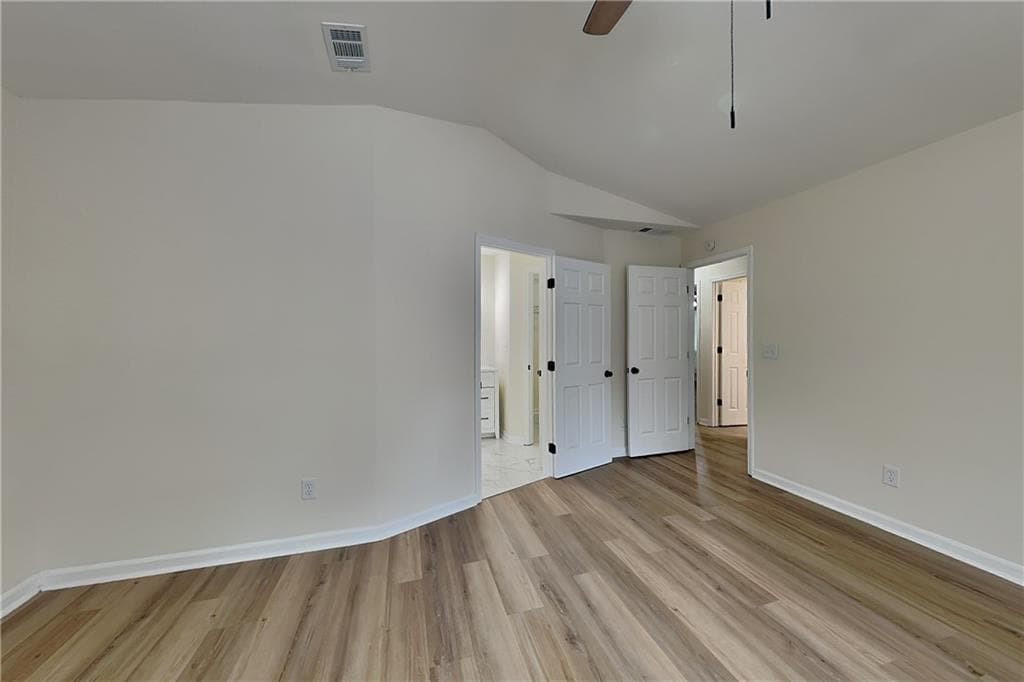 3 bedroom, 2 bathroom, 2,023 sq ft single family residence for rent at 1110 Lake Drive, Roswell, GA 30075 for $3,300 a month — photo 9