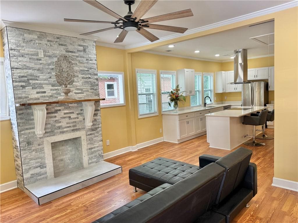 3 bedroom, 2 bathroom, 1,150 sq ft single family residence for rent at 2194 Bolton Road, Atlanta, GA 30318 for $2,300 a month — photo 9