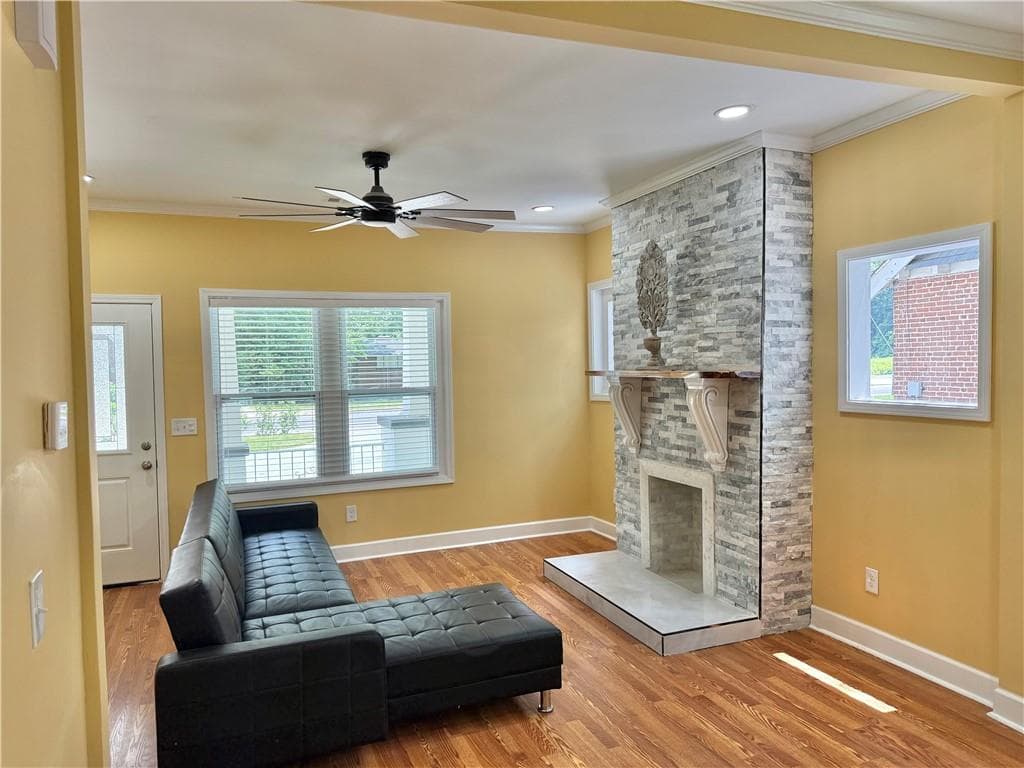 3 bedroom, 2 bathroom, 1,150 sq ft single family residence for rent at 2194 Bolton Road, Atlanta, GA 30318 for $2,300 a month — photo 10