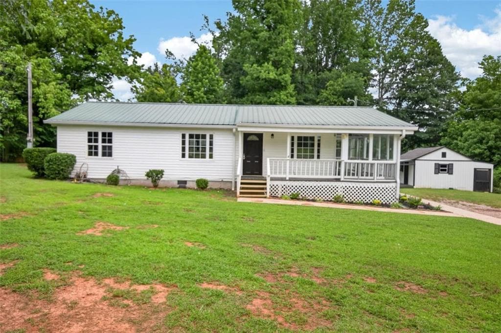 2 bedroom, 2 bathroom, 1,100 sq ft single family residence sold at 18 Wildflower Cove, Carrollton, GA 30116