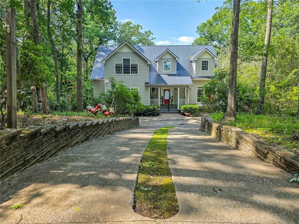5 bedroom, 5 bathroom single family residence under contract at 120 sunrock mountain Trace, Blue Ridge, GA 30513 — photo 4