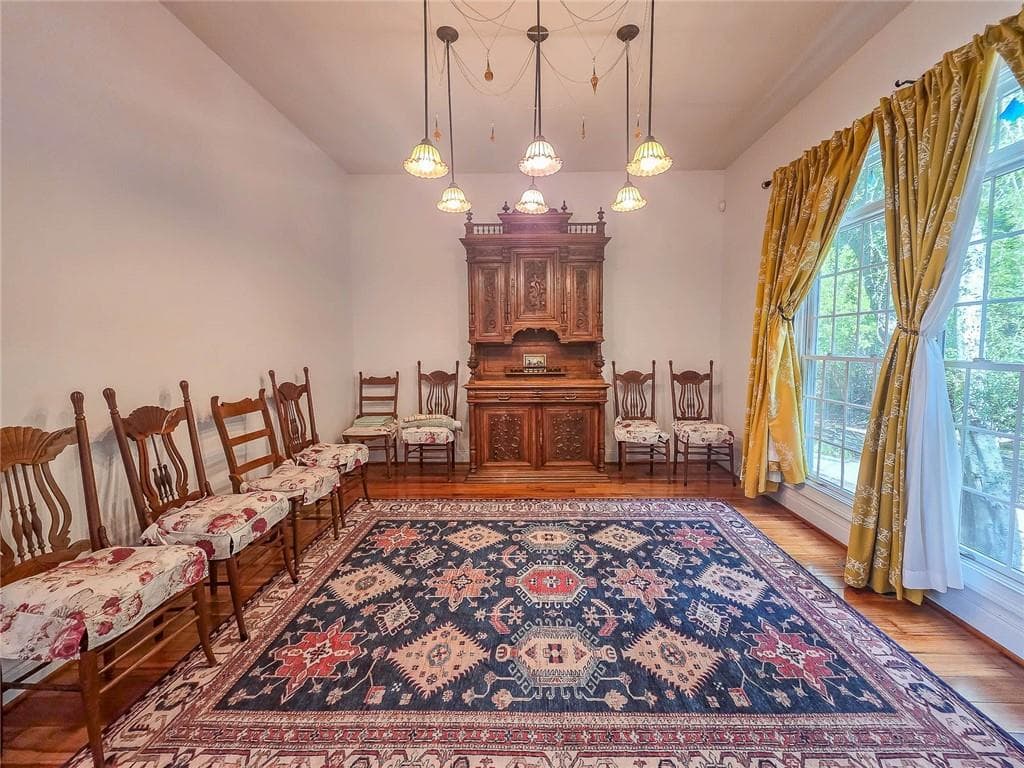 5 bedroom, 5 bathroom single family residence under contract at 120 sunrock mountain Trace, Blue Ridge, GA 30513 — photo 9