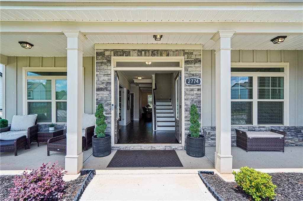 5 bedroom, 3 bathroom, 3,559 sq ft single family residence for sale at 2774 Porches Lane, Dacula, GA 30019 — photo 6