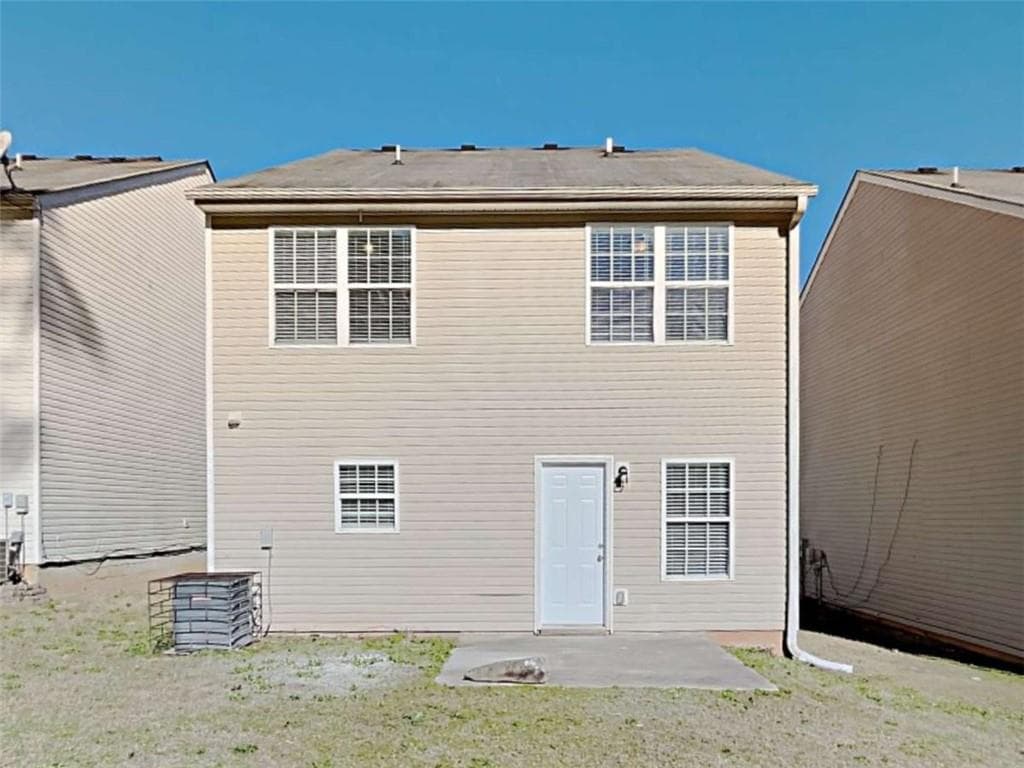 3 bedroom, 3 bathroom, 1,902 sq ft single family residence for sale at 1166 Brookstone Road, Atlanta, GA 30349 — photo 2