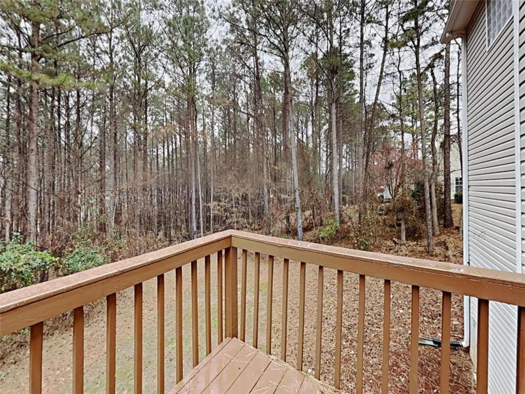 4 bedroom, 3 bathroom, 2,000 sq ft single family residence for sale at 70 S Beckman Court, Dallas, GA 30132 — photo 4