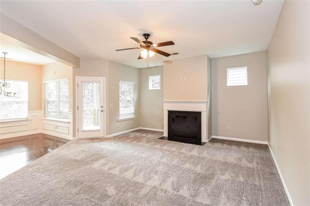 5 bedroom, 4 bathroom, 2,800 sq ft single family residence under contract at 109 Cessna Drive, Canton, GA 30114 — photo 7