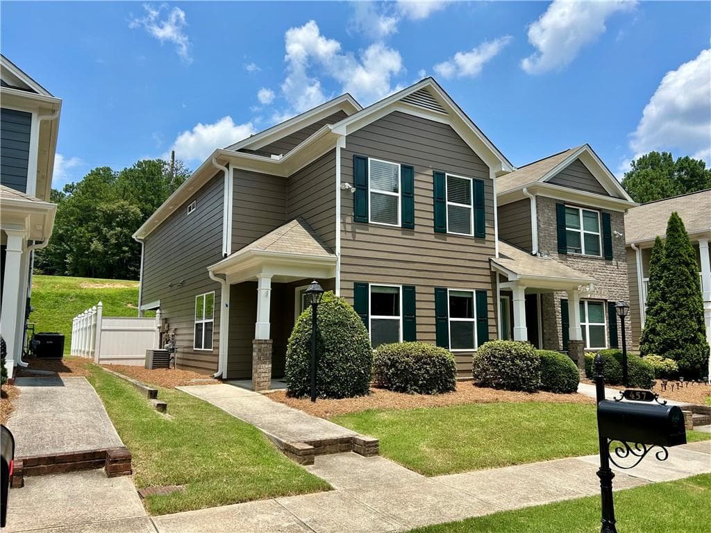 3 bedroom, 3 bathroom, 1,519 sq ft townhouse for sale at 457 Cypher Drive, Suwanee, GA 30024