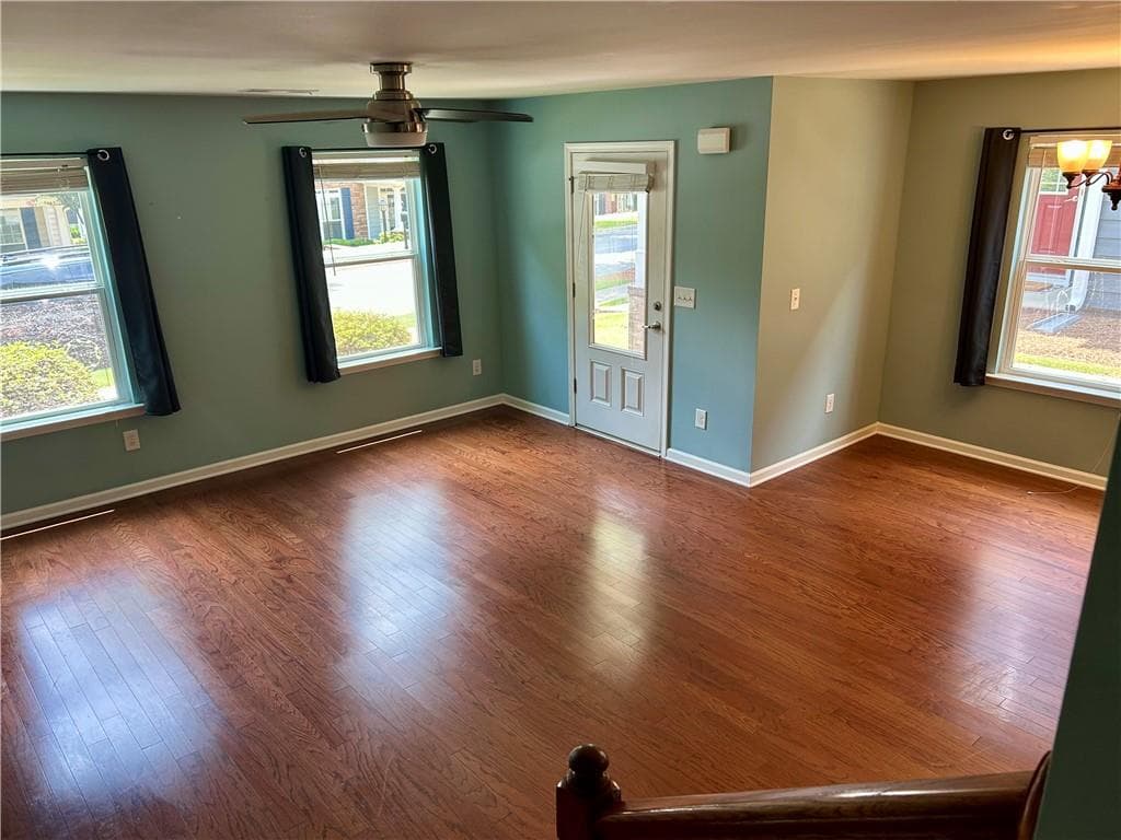 3 bedroom, 3 bathroom, 1,519 sq ft townhouse for sale at 457 Cypher Drive, Suwanee, GA 30024 — photo 6