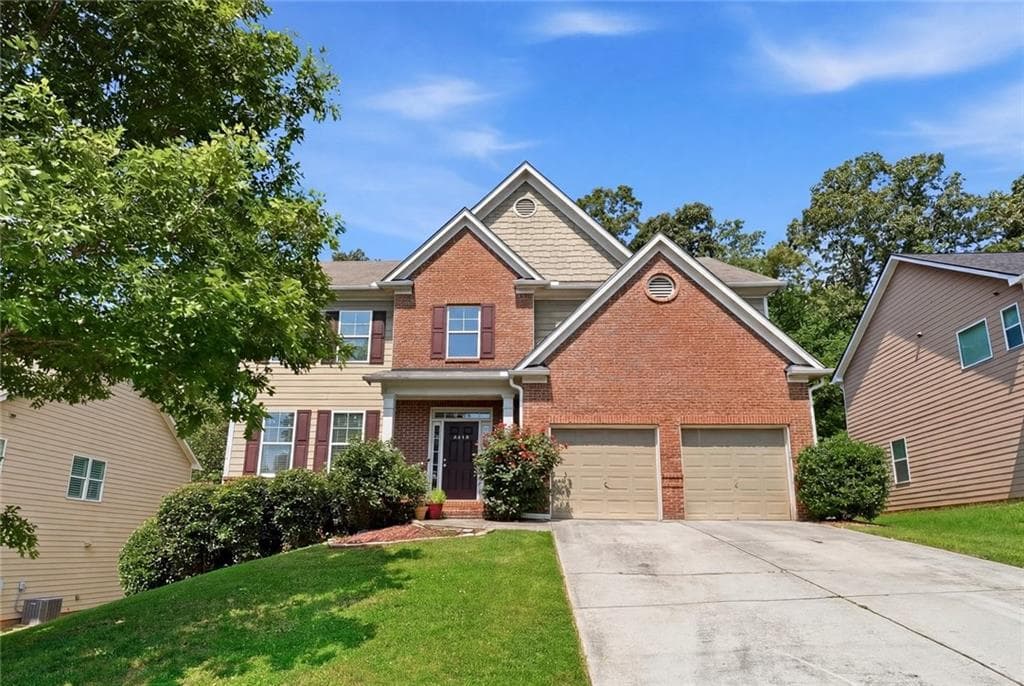 5 bedroom, 3 bathroom, 4,698 sq ft single family residence for sale at 5927 Hendrix Lane, Mableton, GA 30126 — photo 2