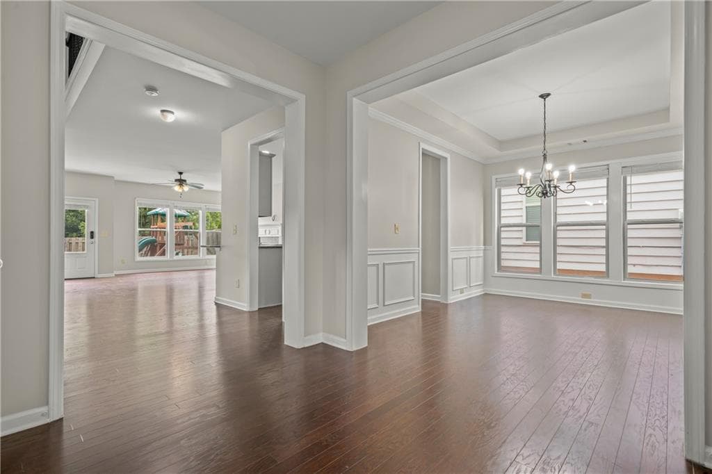 4 bedroom, 3 bathroom, 2,358 sq ft single family residence for rent at 4940 Breezewood Circle, Alpharetta, GA 30004 for $2,850 a month — photo 4