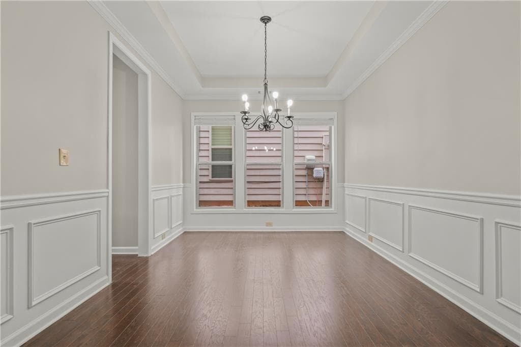 4 bedroom, 3 bathroom, 2,358 sq ft single family residence for rent at 4940 Breezewood Circle, Alpharetta, GA 30004 for $2,850 a month — photo 5