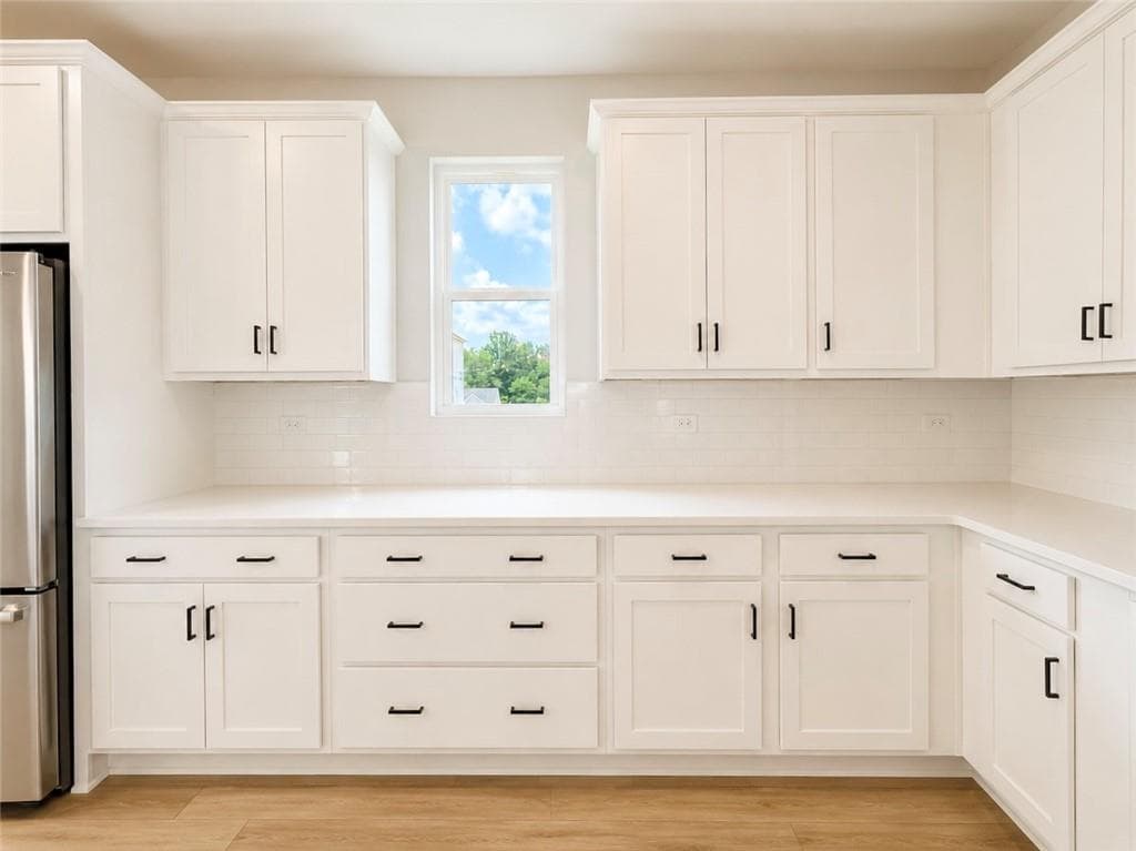 4 bedroom, 4 bathroom, 2,431 sq ft single family residence for rent at 3290 Willow Glade Trail, Lawrenceville, GA 30043 for $2,550 a month — photo 4