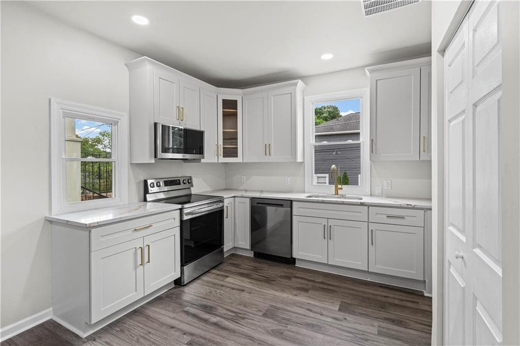 3 bedroom, 3 bathroom, 1,311 sq ft single family residence for rent at 94 Crumley Street, Atlanta, GA 30312 for $3,250 a month — photo 6
