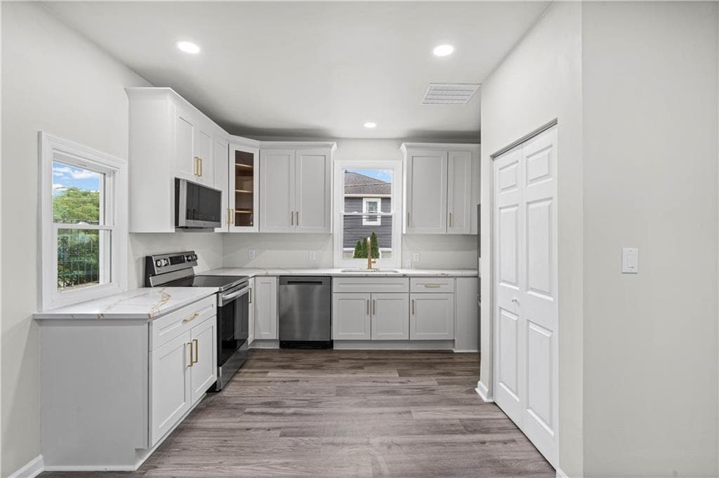 3 bedroom, 3 bathroom, 1,311 sq ft single family residence for rent at 94 Crumley Street, Atlanta, GA 30312 for $3,250 a month — photo 7