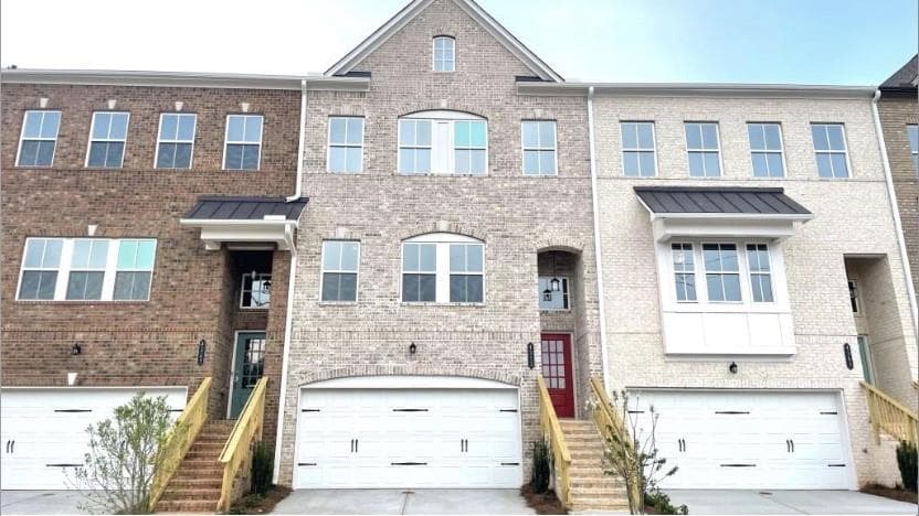 4 bedroom, 4 bathroom, 2,670 sq ft townhouse for rent at 4373 Valtek Court, Suwanee, GA 30024 for $3,100 a month — photo 1 of 32