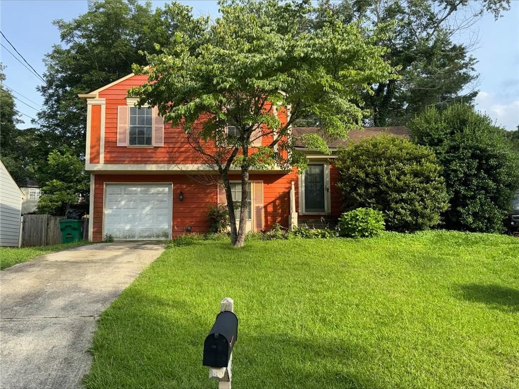 3 bedroom, 3 bathroom, 1,382 sq ft single family residence under contract at 4597 Arborwalk Court, Stone Mountain, GA 30083