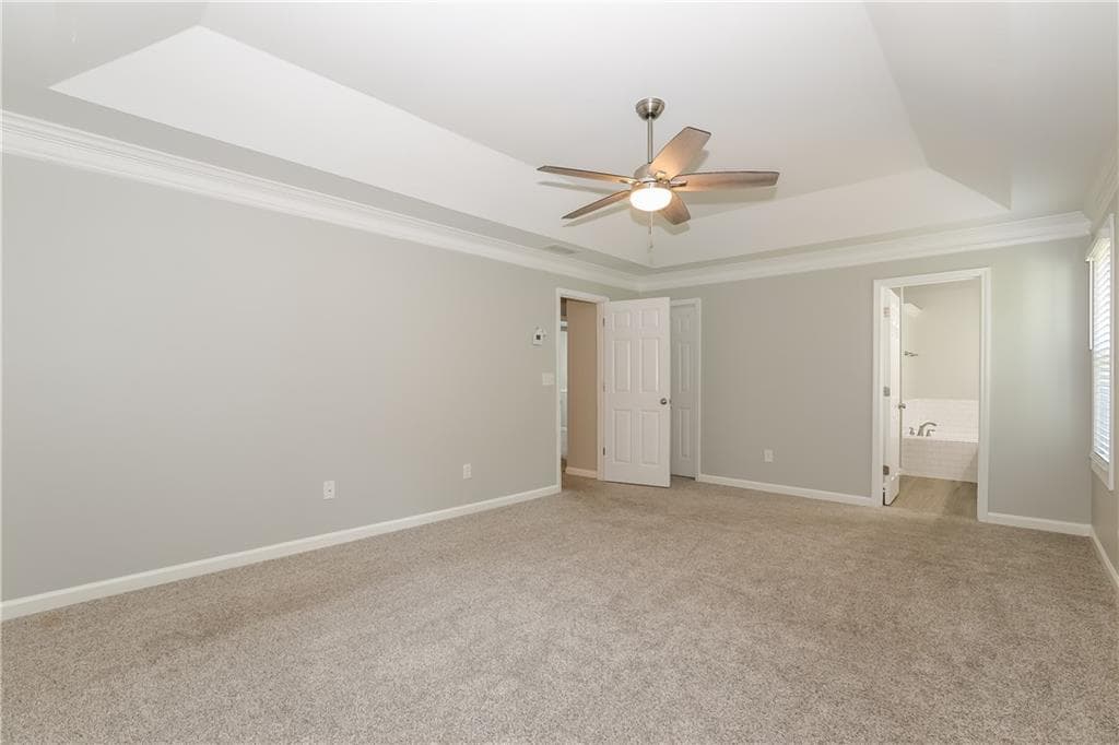 4 bedroom, 3 bathroom, 2,636 sq ft single family residence for sale at 7340 Lanier Cove Court, Cumming, GA 30041 — photo 10