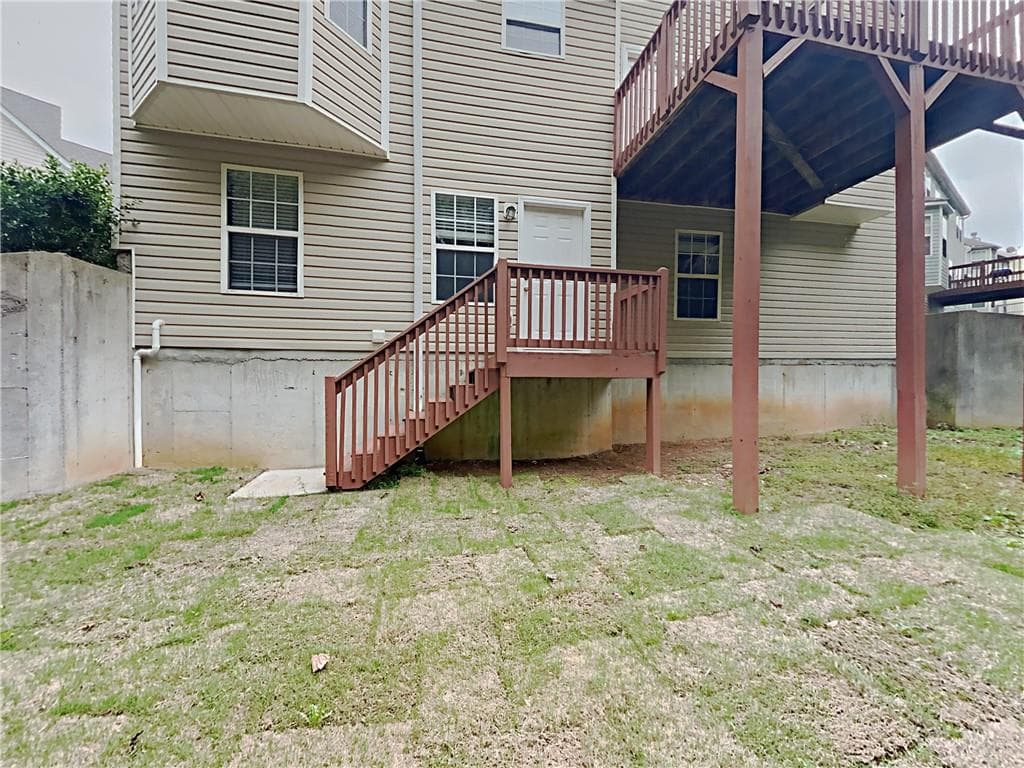 4 bedroom, 3 bathroom, 2,000 sq ft single family residence for sale at 825 Roxfield Court, Buford, GA 30518 — photo 2