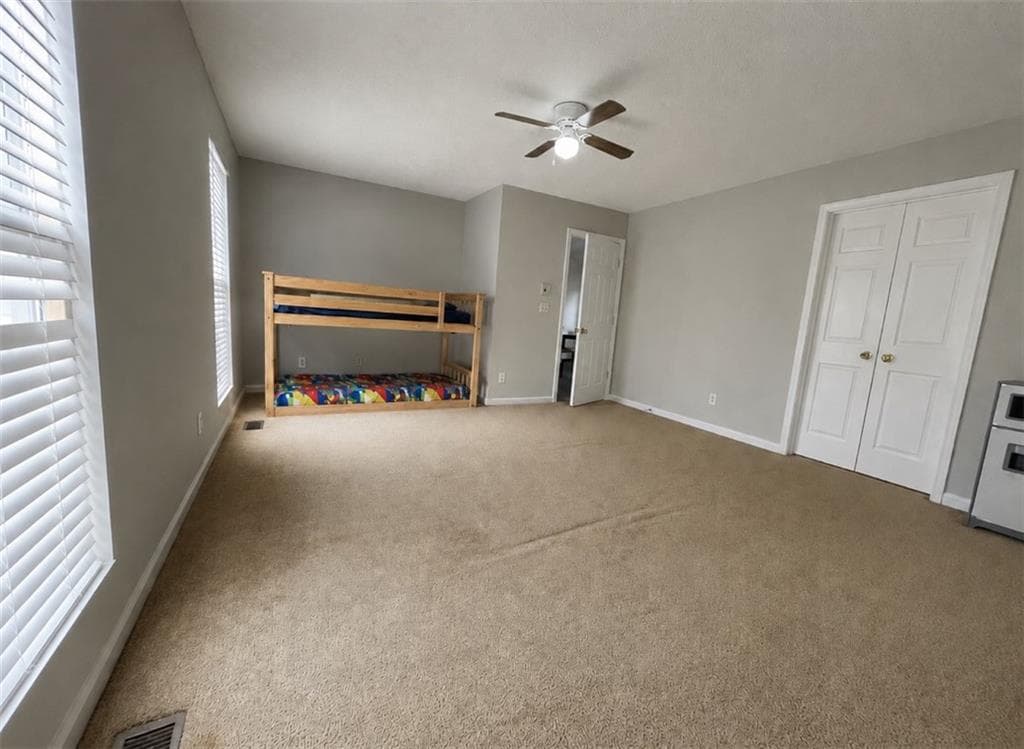 3 bedroom, 2 bathroom, 1,375 sq ft single family residence for sale at 828 Tradd Court, Stone Mountain, GA 30087 — photo 7