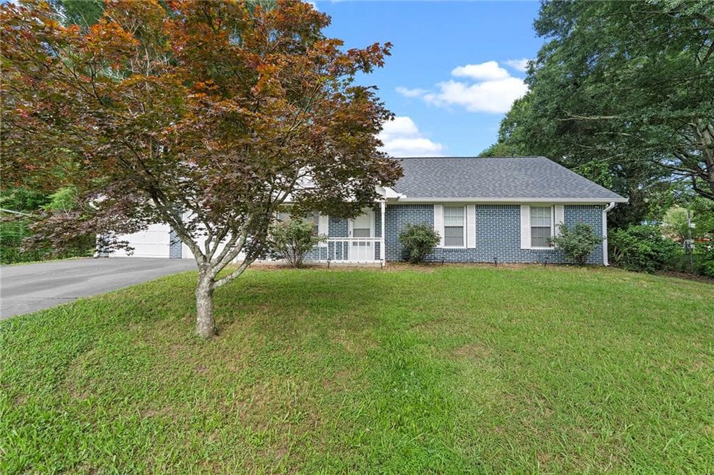3 bedroom, 2 bathroom, 1,136 sq ft single family residence for sale at 24 Green Acre Lane, Cartersville, GA 30121 — photo 10