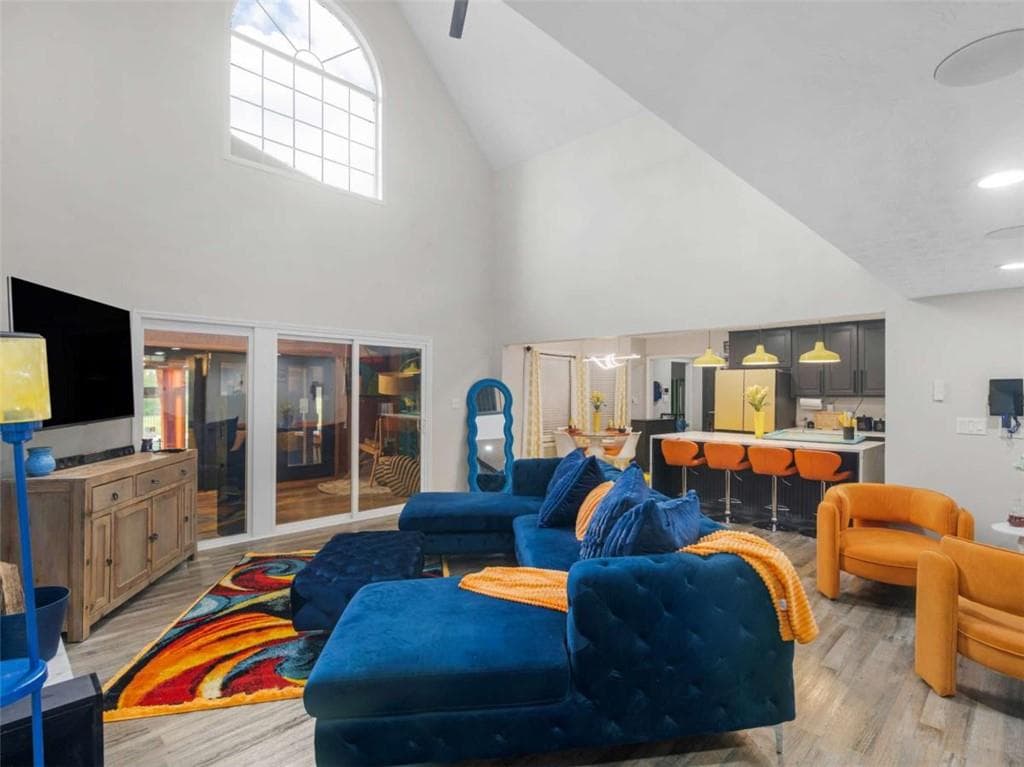 5 bedroom, 5 bathroom, 5,400 sq ft single family residence for sale at 640 New Morn Drive, Hampton, GA 30228 — photo 7