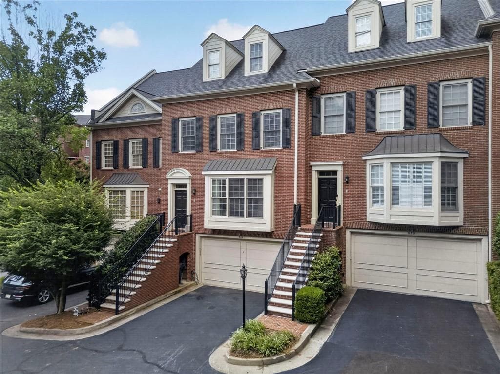 4 bedroom, 5 bathroom, 2,858 sq ft townhouse for sale at 1735 Peachtree Street 619, Atlanta, GA 30309 — photo 2