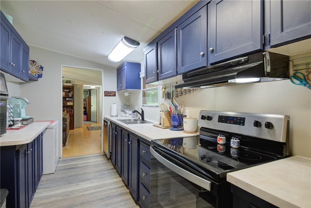 2 bedroom, 2 bathroom, 1,129 sq ft single family residence for sale at 716 Hawkins Road, Homer, GA 30547 — photo 4