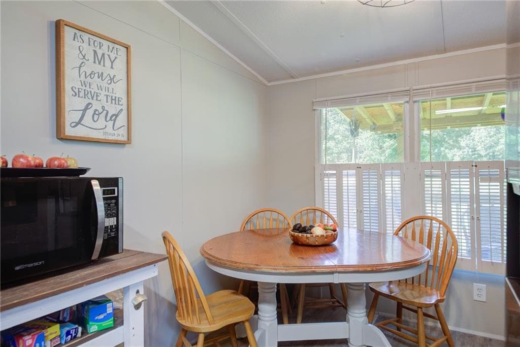 2 bedroom, 2 bathroom, 1,129 sq ft single family residence for sale at 716 Hawkins Road, Homer, GA 30547 — photo 8