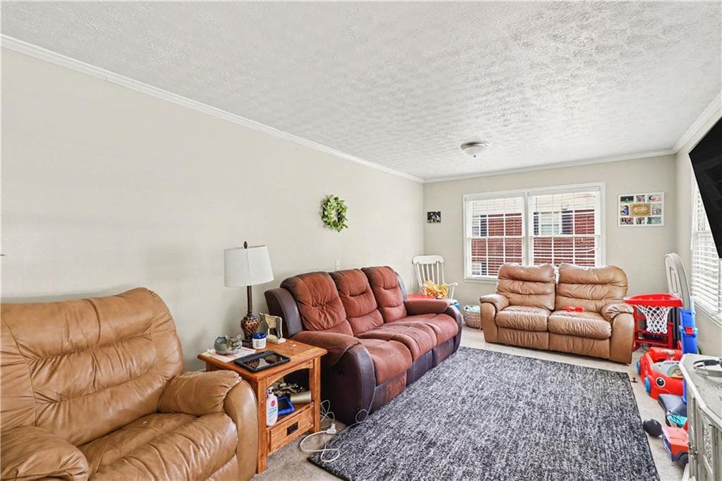 3 bedroom, 3 bathroom, 2,430 sq ft single family residence for sale at 202 Cherry Hill Drive, Calhoun, GA 30701 — photo 6