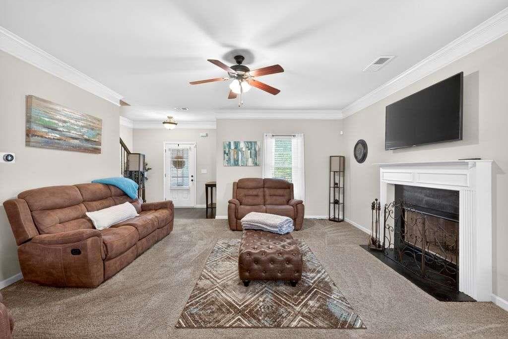 4 bedroom, 3 bathroom, 2,357 sq ft single family residence for sale at 4194 Potomac Walk Court, Loganville, GA 30052 — photo 8