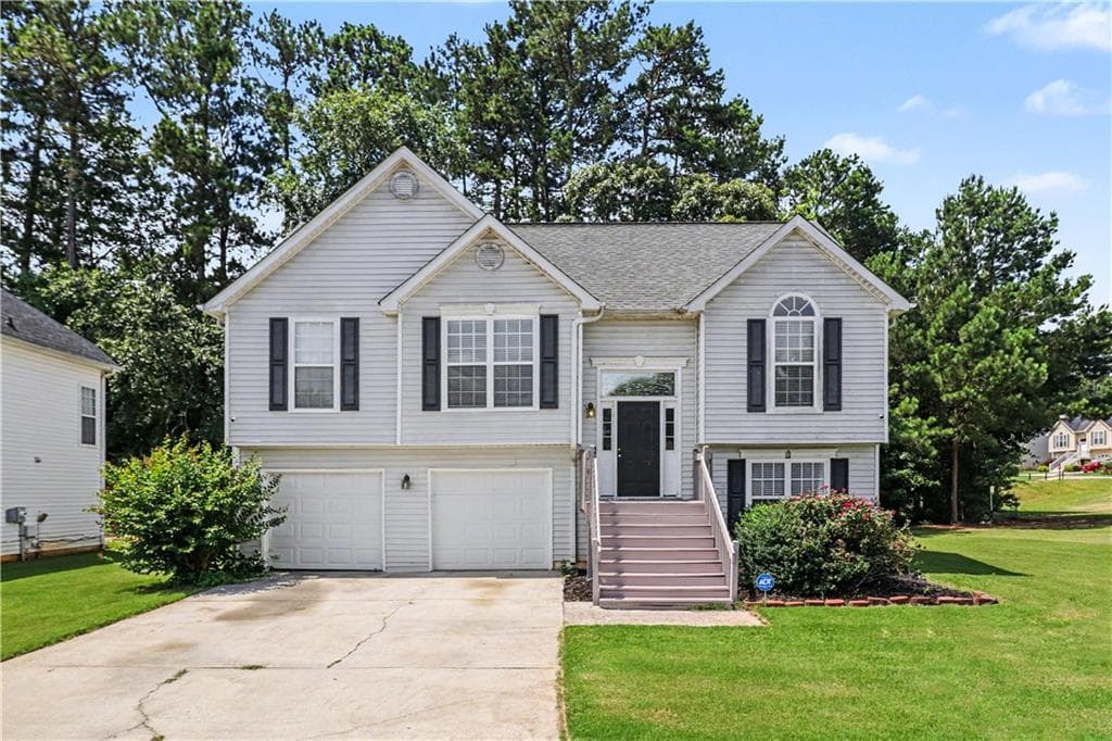 136 Harbour Lake Drive, Fayetteville, GA 30215 — most recent listing photo