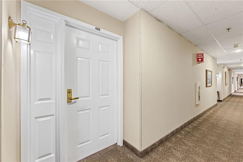 1 bedroom, 1 bathroom, 800 sq ft condominium for sale at 1800 Clairmont Lake #426, Decatur, GA 30033 — photo 6