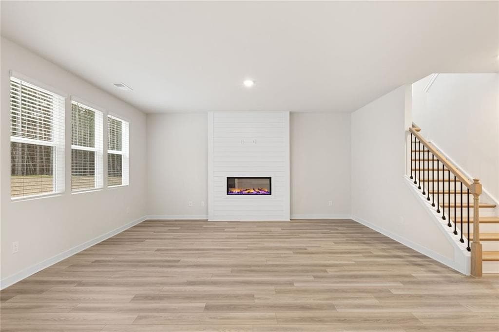 5 bedroom, 4 bathroom, 3,021 sq ft single family residence under contract at 73 Sanborne View Drive, Jefferson, GA 30549 — photo 9