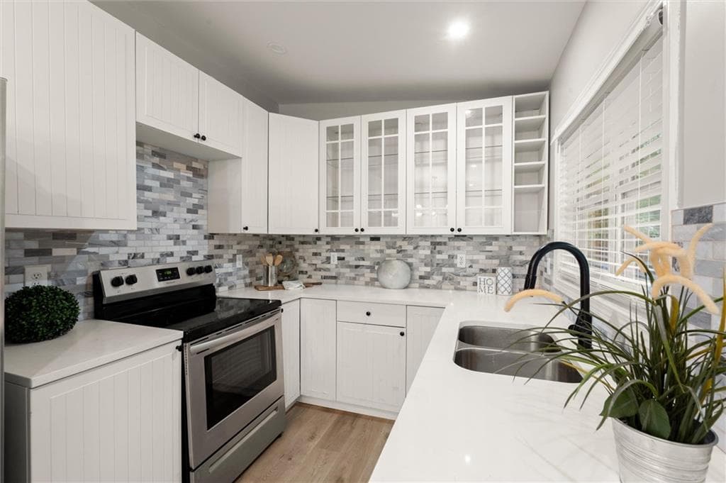 3 bedroom, 2 bathroom, 1,100 sq ft single family residence under contract at 3680 Larkspur Terrace, Decatur, GA 30032 — photo 8