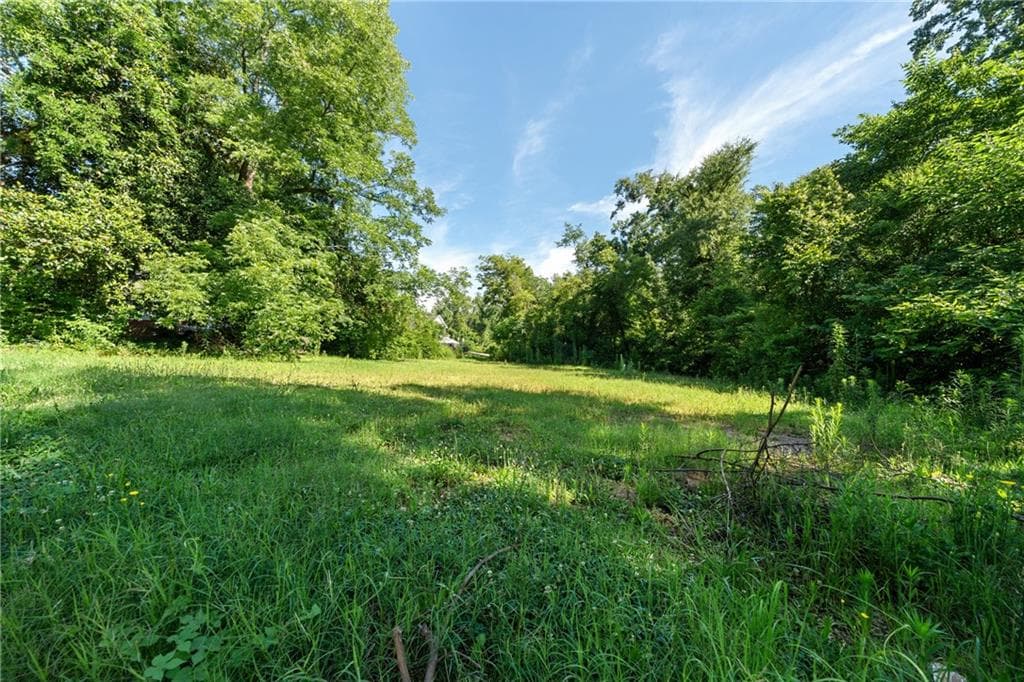 single family residence for sale at 151 Peachtree Street, Griffin, GA 30223 — photo 5