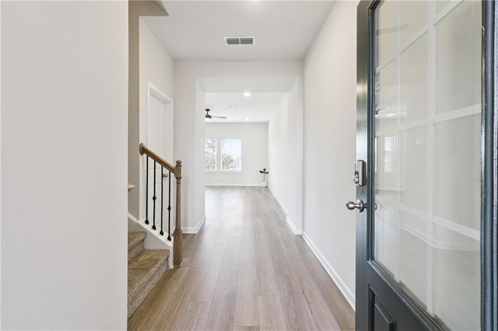 3 bedroom, 3 bathroom, 1,892 sq ft townhouse for rent at 4237 Tin Hare Lane, Mableton, GA 30126 for $2,500 a month — photo 2