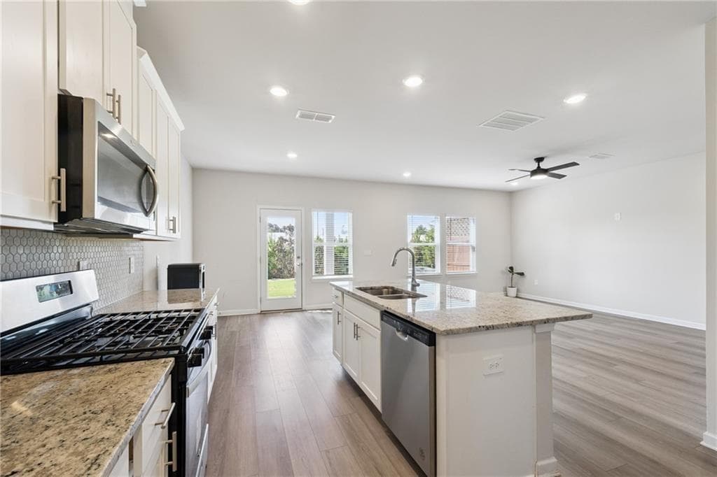 3 bedroom, 3 bathroom, 1,892 sq ft townhouse for rent at 4237 Tin Hare Lane, Mableton, GA 30126 for $2,500 a month — photo 10