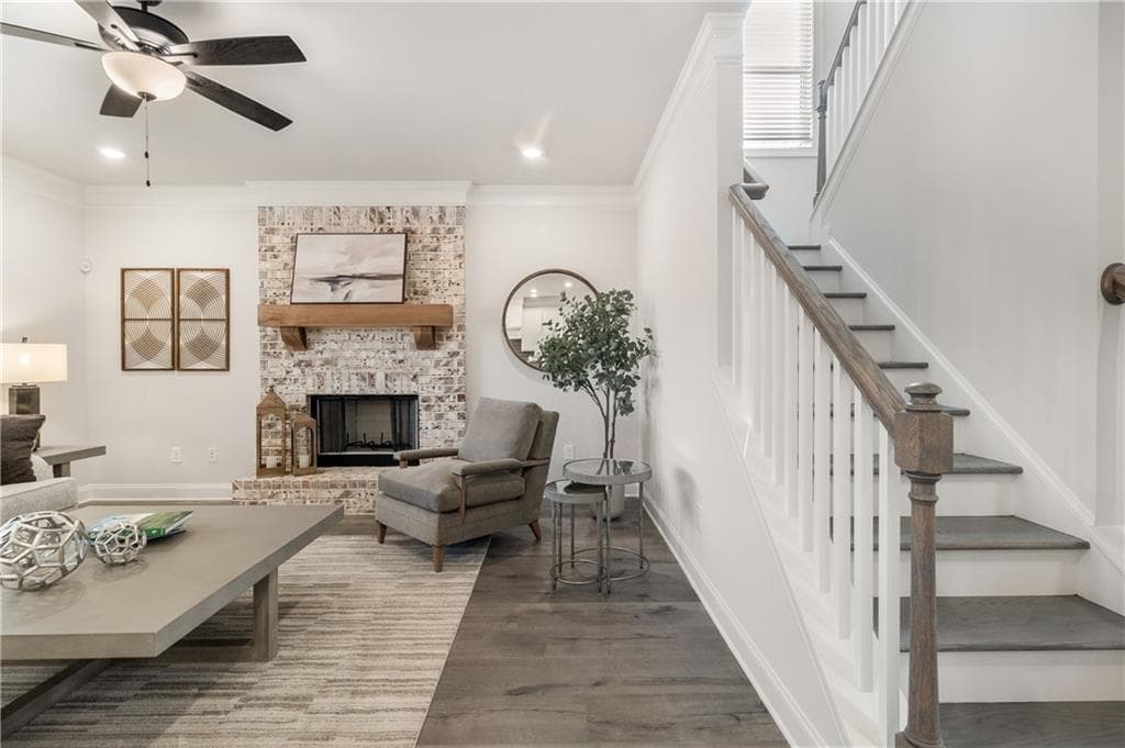 4 bedroom, 3 bathroom, 2,451 sq ft single family residence under contract at 1025 Red Oak Blvd, Loganville, GA 30052 — photo 7