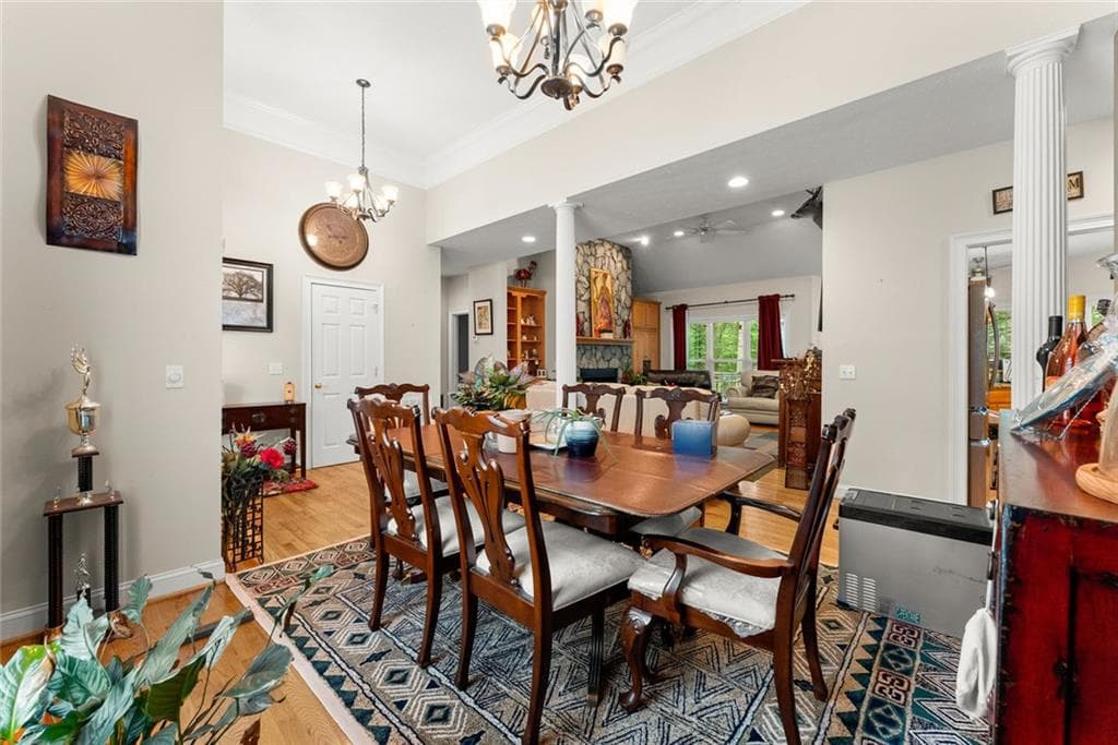 3 bedroom, 3 bathroom, 2,274 sq ft single family residence for sale at 393 Brookwood Drive, Lavonia, GA 30553 — photo 5