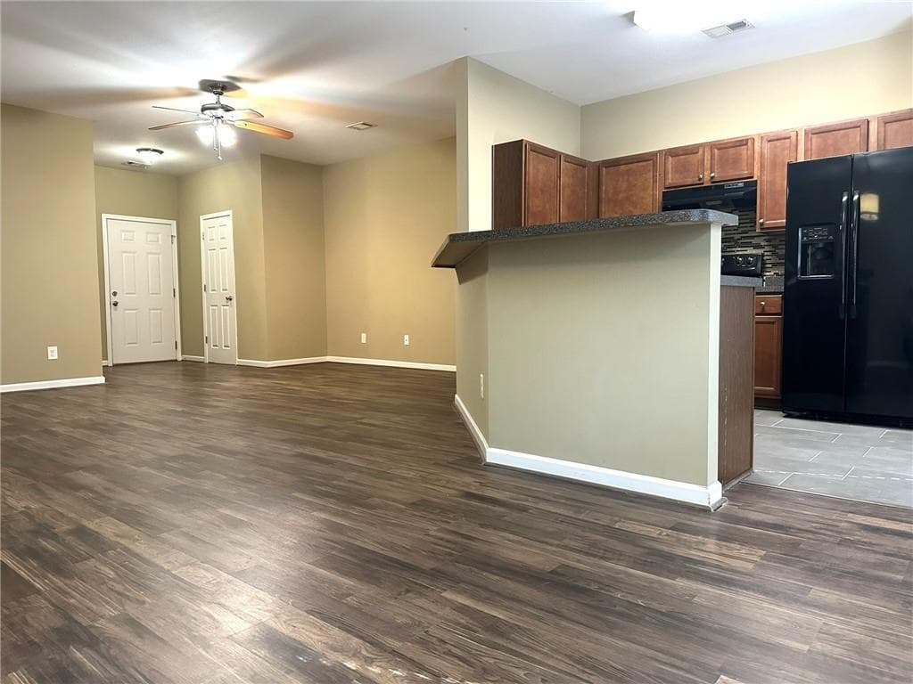 3 bedroom, 3 bathroom, 1,508 sq ft townhouse for rent at 538 Oakside Place, Acworth, GA 30102 for $1,875 a month — photo 5