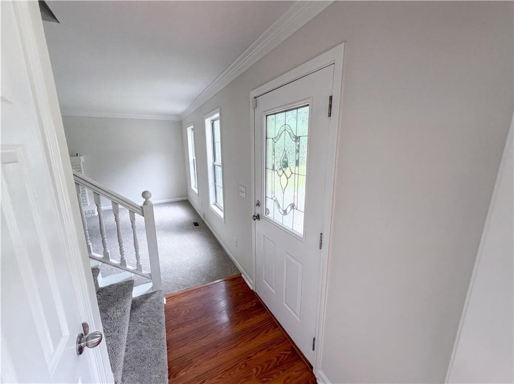 3 bedroom, 4 bathroom, 1,833 sq ft single family residence for sale at 4615 Creek Bluff Drive, Buford, GA 30518 — photo 6