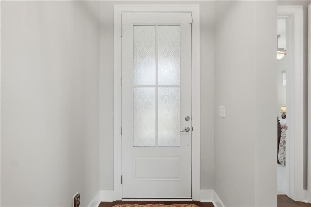 3 bedroom, 2 bathroom, 2,002 sq ft single family residence for sale at 6840 Bungalow Road, Flowery Branch, GA 30542 — photo 4
