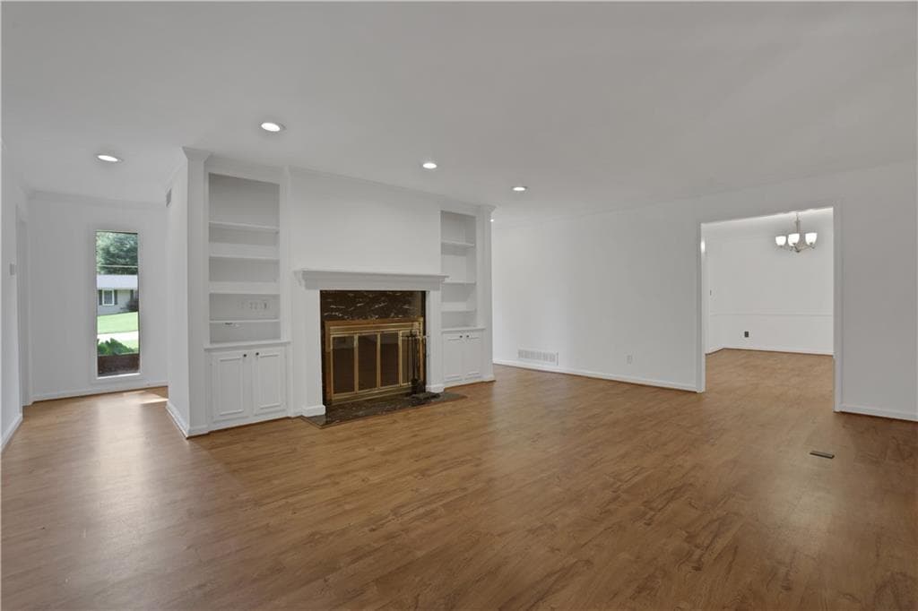 4 bedroom, 3 bathroom, 2,540 sq ft single family residence under contract at 4405 Bonaparte Drive, Tucker, GA 30084 — photo 5